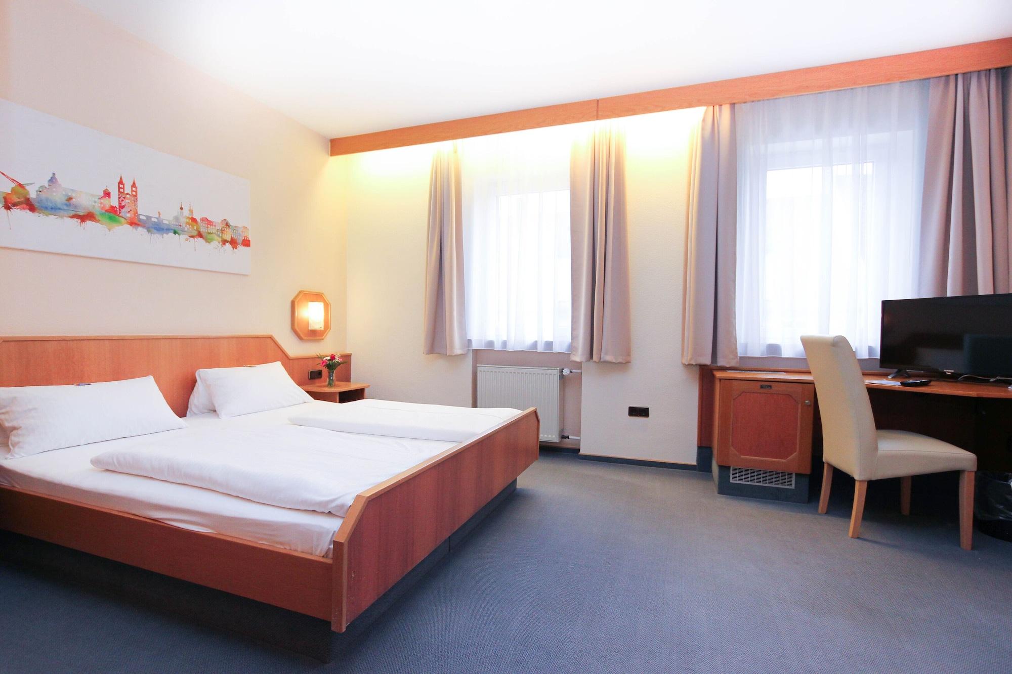 City Hotel Wuerzburg Eksteriør bilde